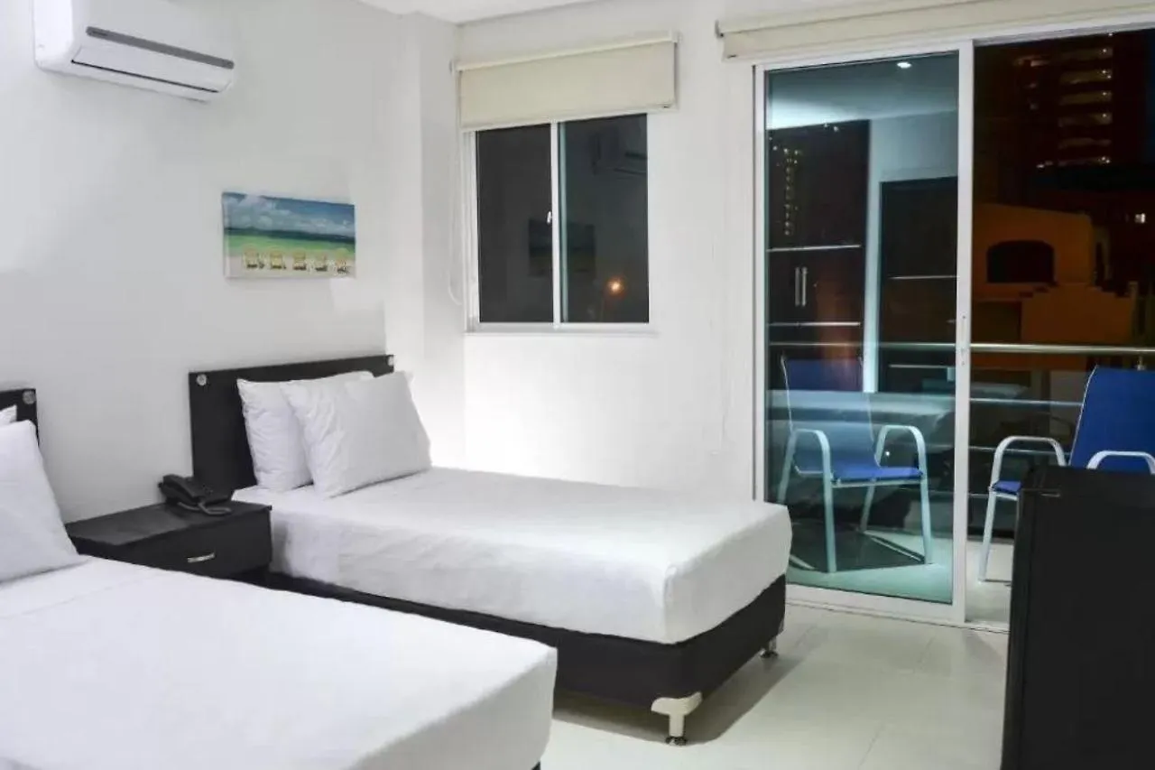 ***  Hotel Aquarella Del Mar Santa Marta Colombia